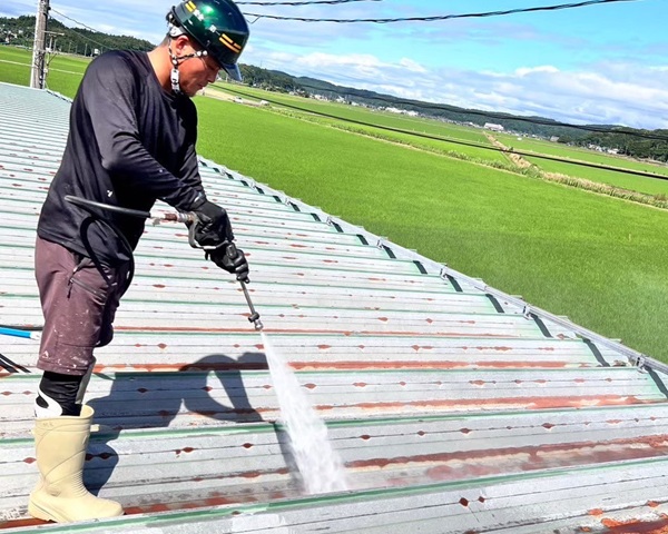 新潟市・大型店舗屋根塗装工事|遮熱塗料使用で夏の暑さ対策、美観もアップ (19)