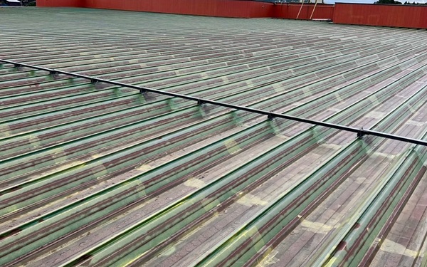 新潟市・大型店舗屋根塗装工事|遮熱塗料使用で夏の暑さ対策、美観もアップ (16)