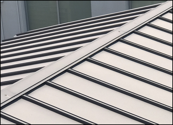 屋根板金の補修・交換