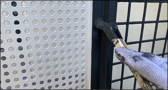 フェンスの塗装