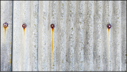 ボルトの浮き・サビ