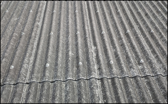 スレート波板屋根